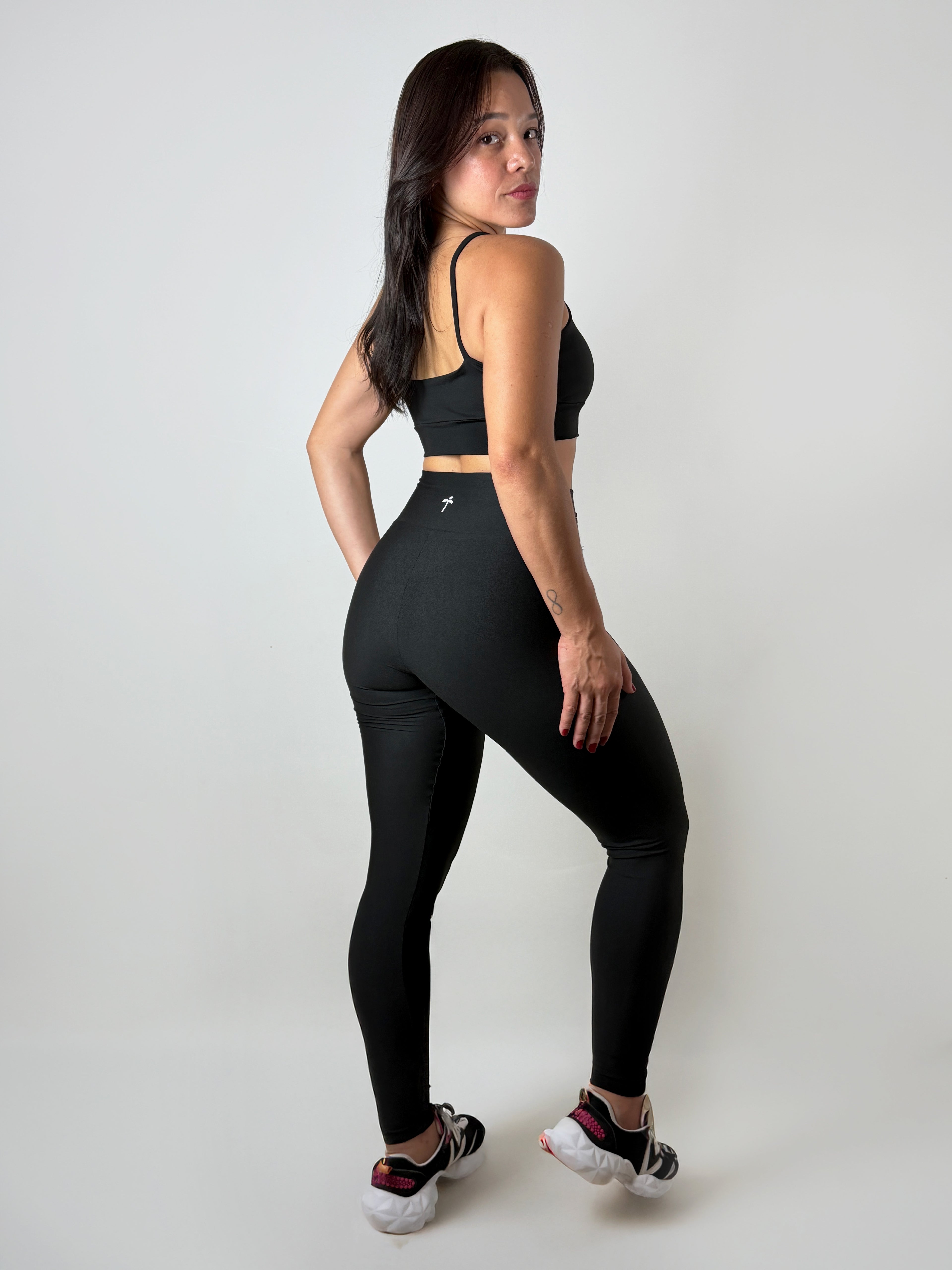 Calça Poliamida Lisa