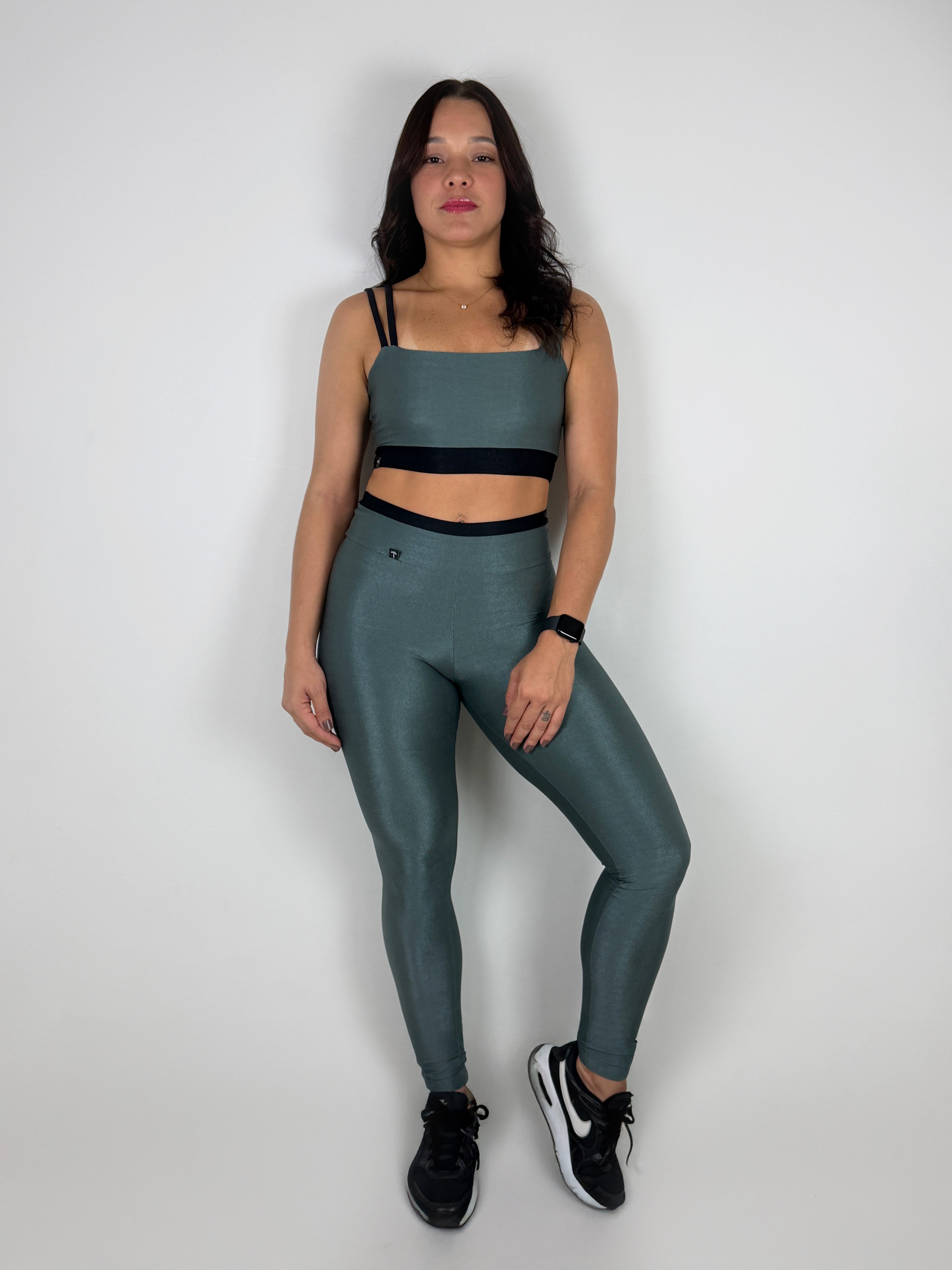 Calça Canelada Brilho Listra