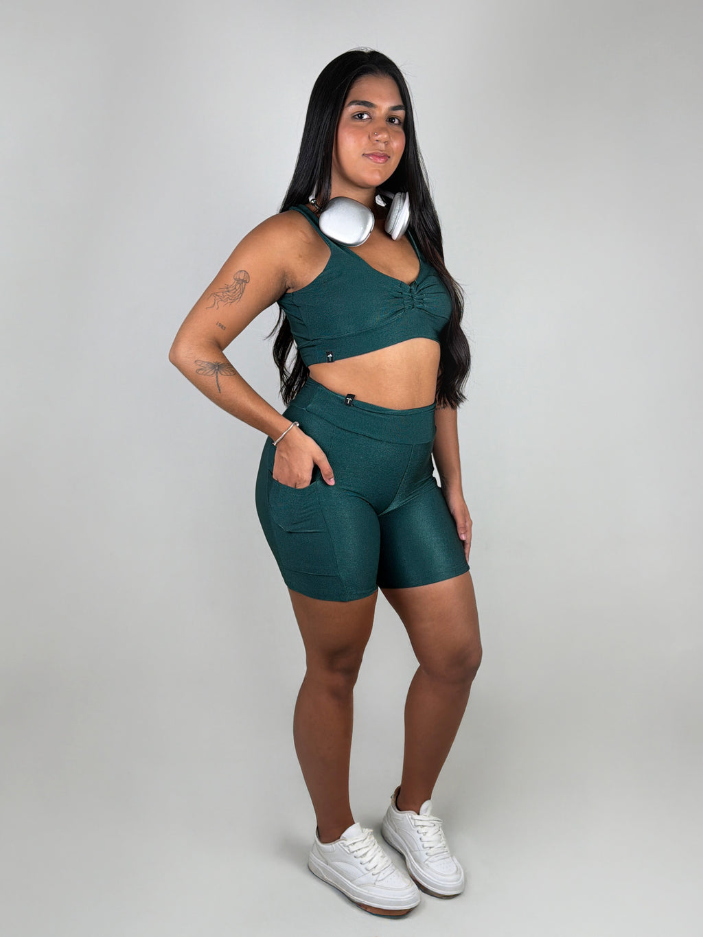 Short Canelado Brilho com bolso